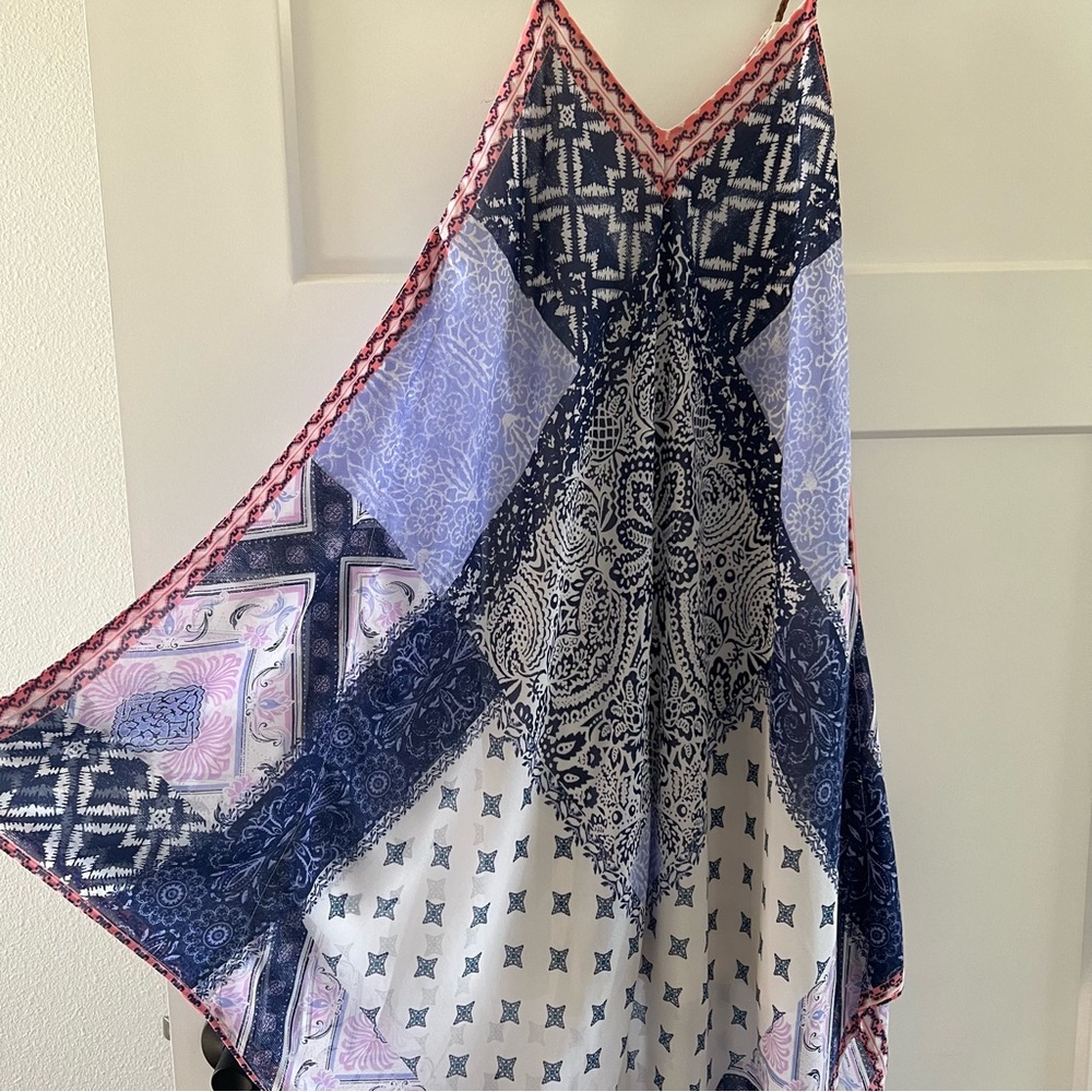 Asymmetrical Dress - Picture 2 of 5